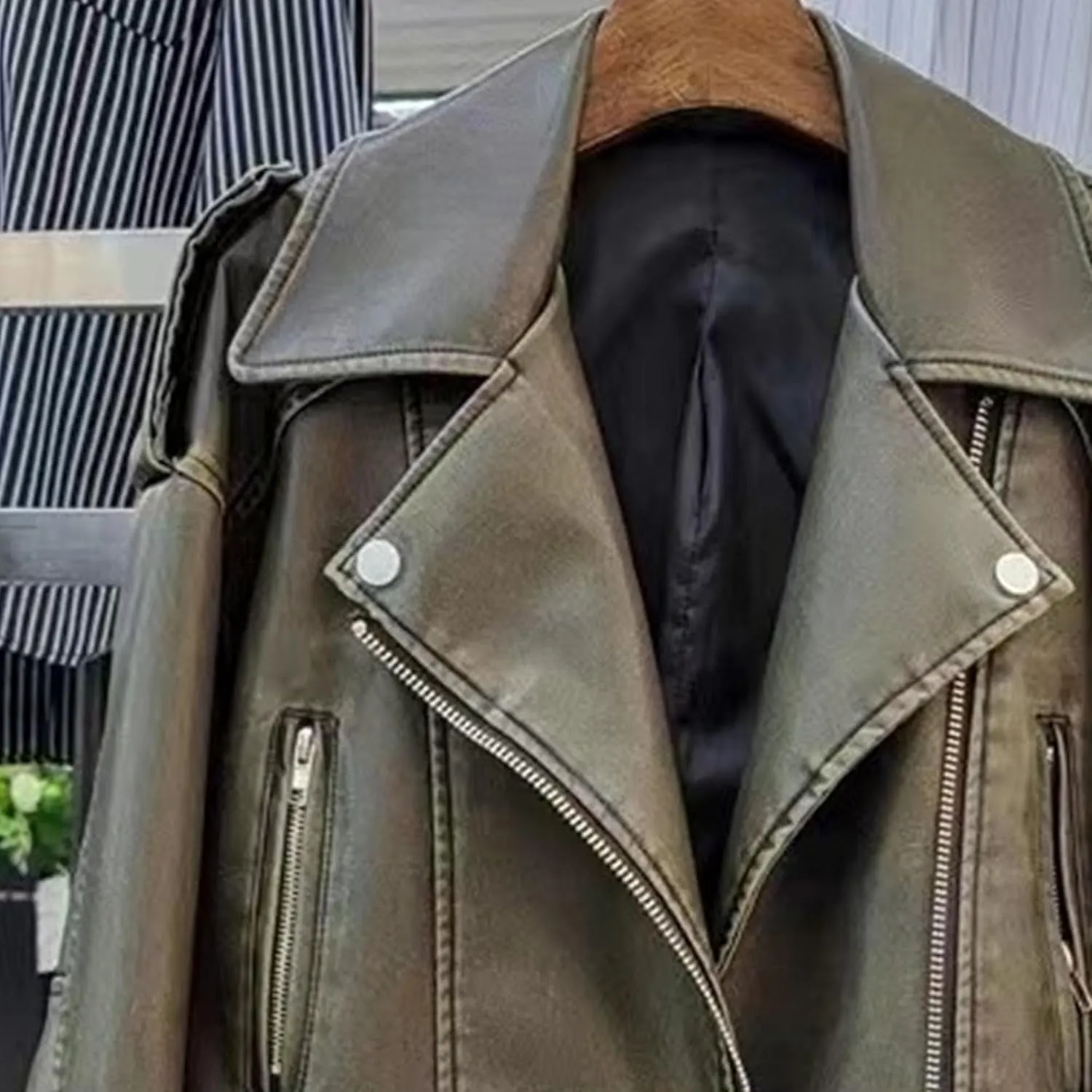 JEKE-DG Women's Vintage Lapel Cropped Coat Faux Leather Zip Up Casual Coat Jacket Fashion Solid Outerwear with Belt