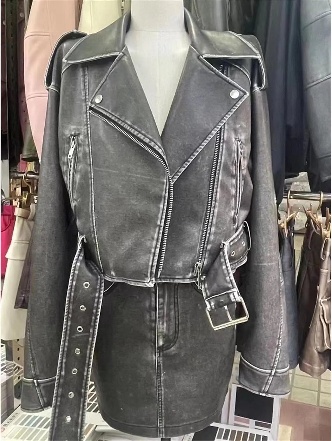 JEKE-DG Women's Vintage Lapel Cropped Coat Faux Leather Zip Up Casual Coat Jacket Fashion Solid Outerwear with Belt