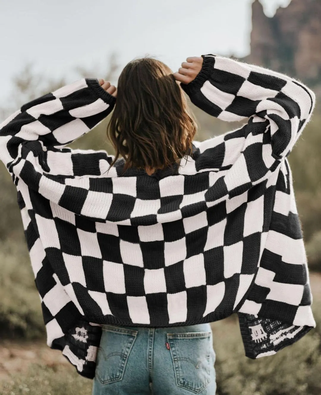 Saodimallsu Womens Checkered Oversized Cardigan Sweaters Color Block Chunky Open Front Lantern Sleeve Plaid Knit Coats