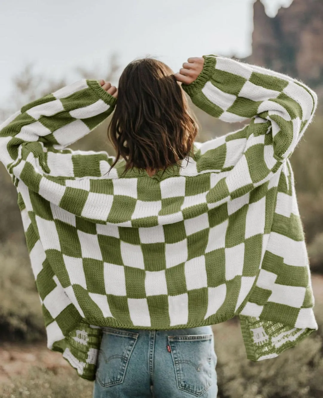 Saodimallsu Womens Checkered Oversized Cardigan Sweaters Color Block Chunky Open Front Lantern Sleeve Plaid Knit Coats