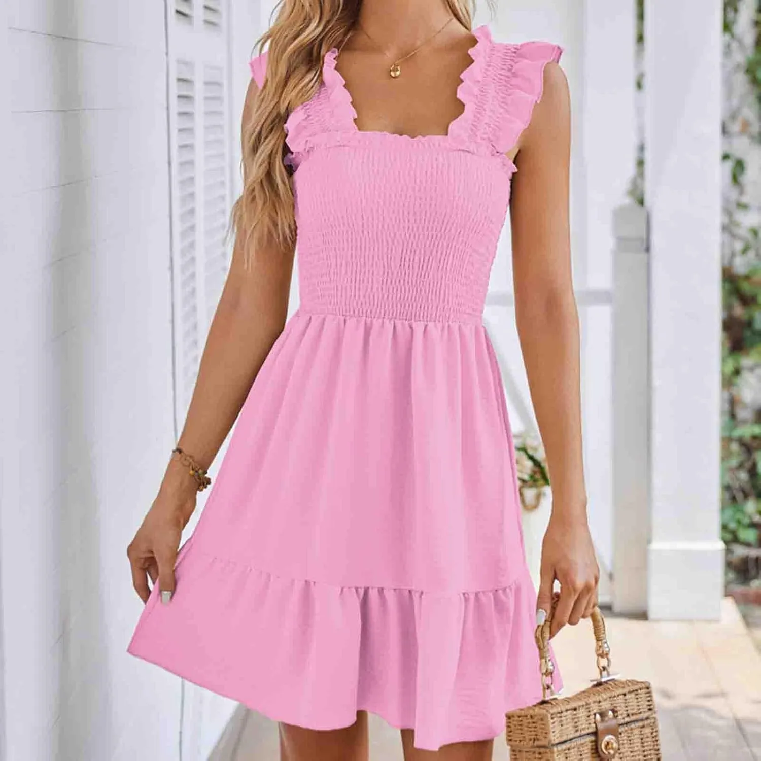 Summer Dresses for Women 2024 Casual Sleeveless Square Neck Smocked Ruffle Boho Tiered Mini Dress 2024 Trendy Sundress
