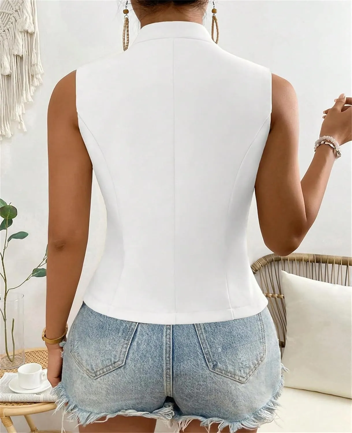 Women's Sleeveless Suit Vests V Neck 2025 Button Down V Neck Business Casual Dressy Waistcoat Vest