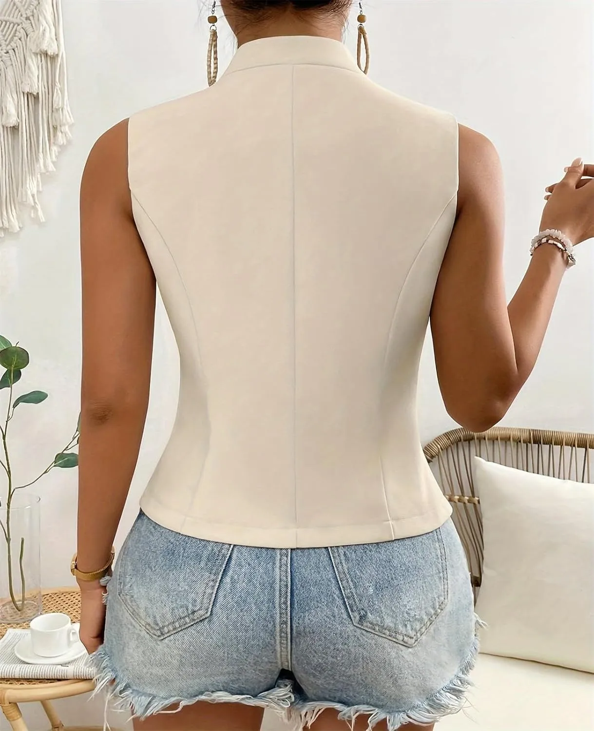 Women's Sleeveless Suit Vests V Neck 2025 Button Down V Neck Business Casual Dressy Waistcoat Vest